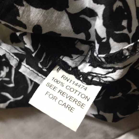 FUTURE PARADISE (2) BLACK & WHITE DECORATIVE TANK - Picture 8 of 8